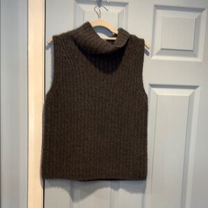 Gray Sleeveless Turtleneck Sweater